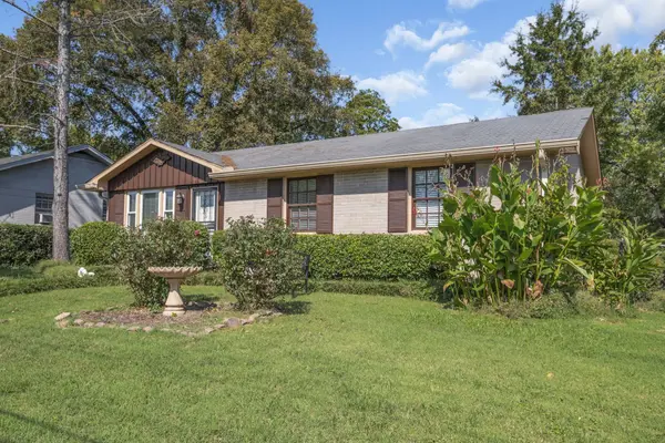 707 Crockett St, Nashville, TN 37207
