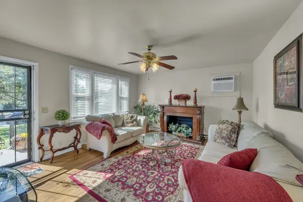 707 Crockett St, Nashville, TN 37207