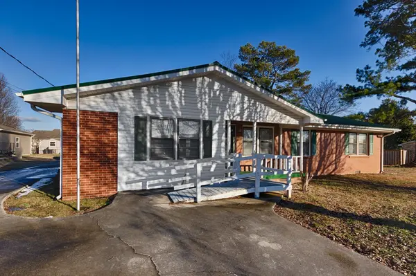 30244 Highland Dr, Ardmore, TN 38449