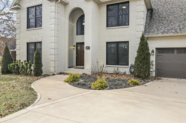3346 Legacy Dr, Springfield, TN 37172