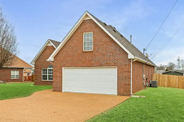 9003 Capshaw St, Smyrna, TN 37167