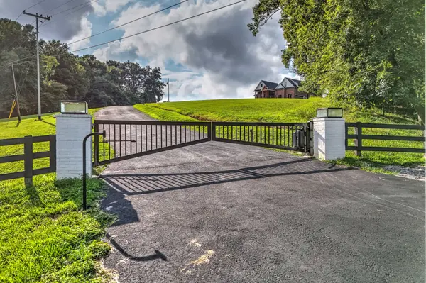 3156 Highway 76, Portland, TN 37148