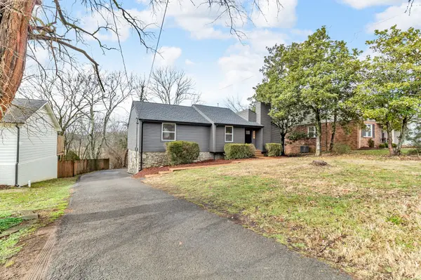 886 Beech Bend Dr, Nashville, TN 37221