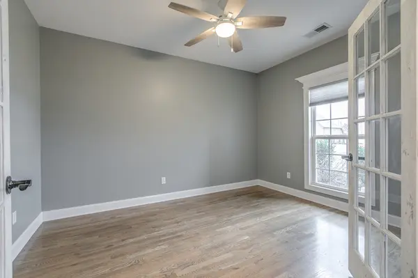 1102 Cascadeway Dr, Murfreesboro, TN 37129