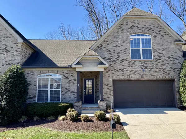2008 Chadwell Overlook Dr, Madison, TN 37115
