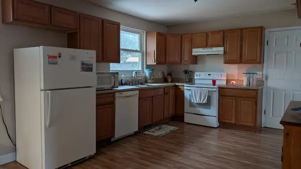 144 Wessington Pl, Hendersonville, TN 37075