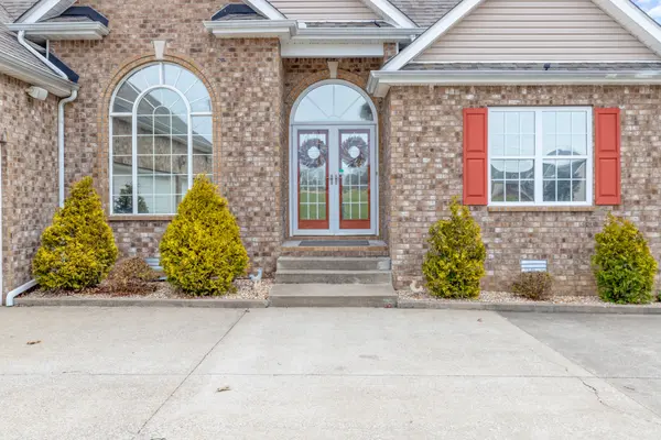507 Fawn Ct, Burns, TN 37029