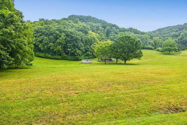 1733 Lewisburg Pike, Franklin, TN 37064