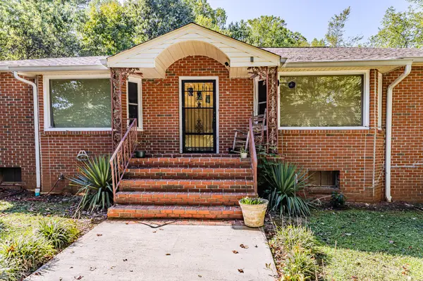801 Gideon Street, Athens, TN 37303