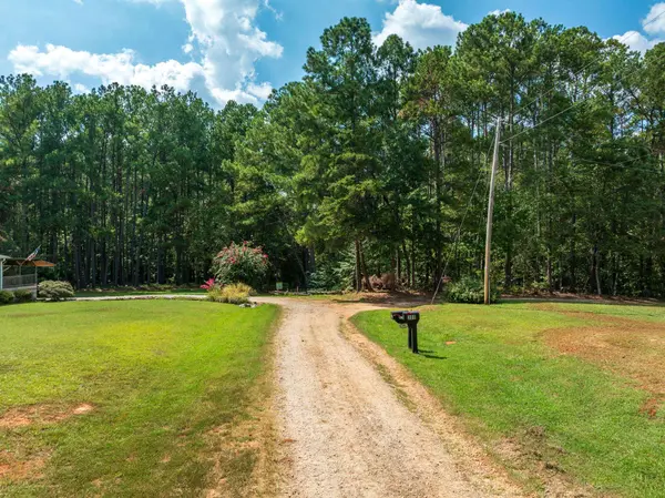 0000 Gore RD, Boiling Springs, SC 29316