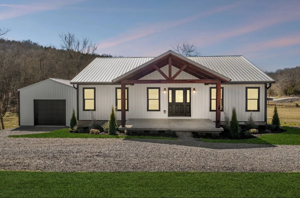 6 Carter lane, Carthage, TN 37030