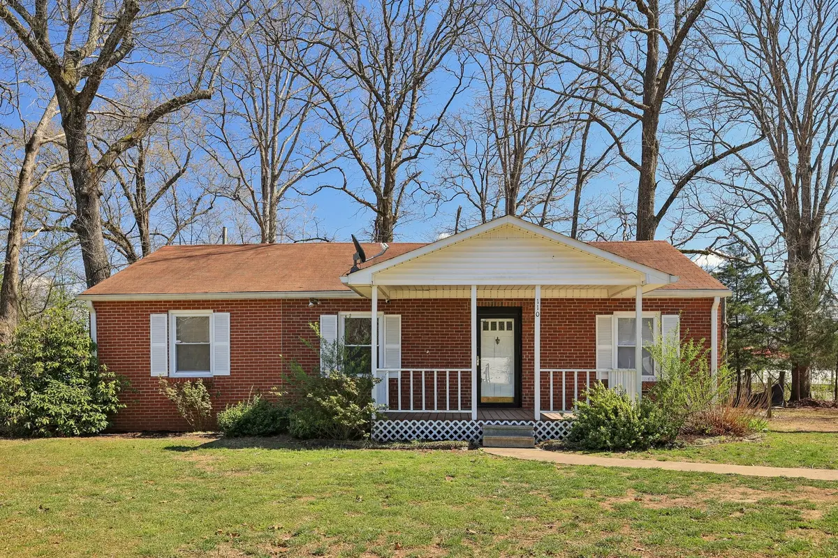 110 Cage Cir, Dickson, TN 37055