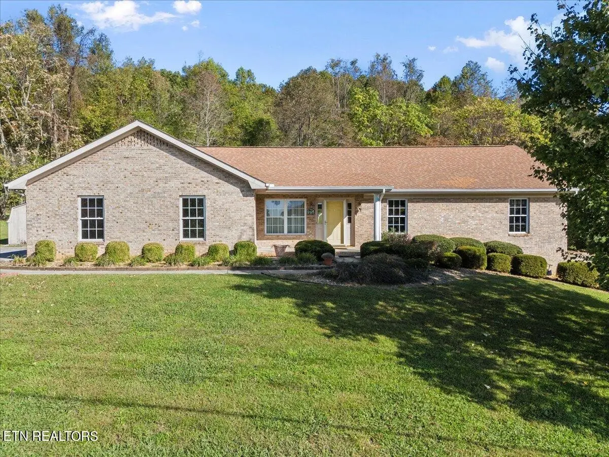995 Pinewood Circle, Morristown, TN 37814