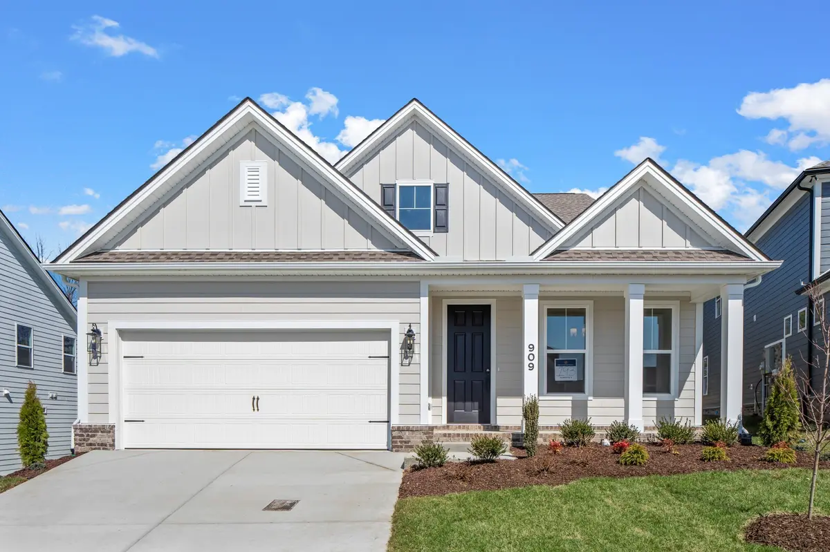 800 Sugarbush Lane, Spring Hill, TN 37174