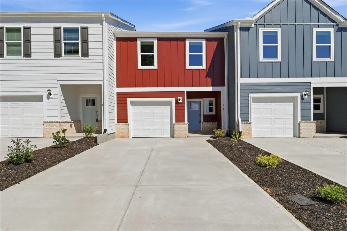129 Kerwin CT, Greer, SC 29651
