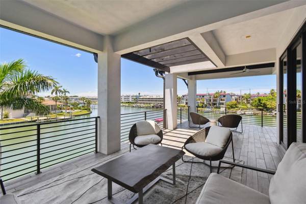 206 6TH ST E, Tierra Verde, FL, 33715 photo 50