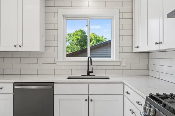 2667 Hawthorne LN, Stillwater, MN 55082