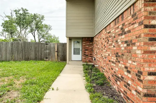 528 Westwood CT, Oklahoma City, OK 73127