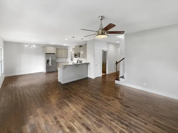 2415 Foster Ave, Nashville, TN 37210