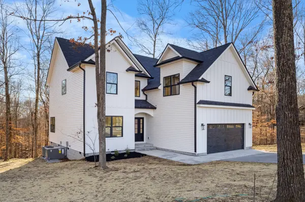 2312 S Hinton Rd, Southside, TN 37171