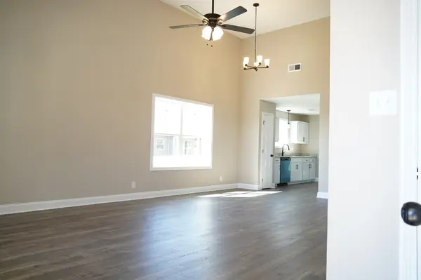 15 Drift King Estates, Clarksville, TN 37042