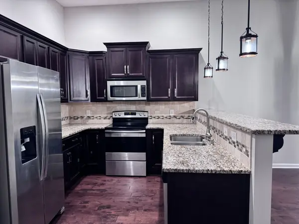 220 Woodsong Ln, Columbia, TN 38401