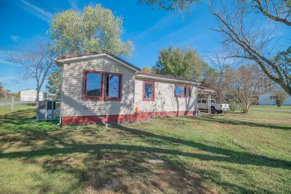 101 Qualls Ln, Shelbyville, TN 37160