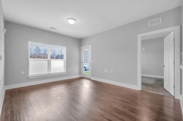 934 Governors Ct #111, Antioch, TN 37013