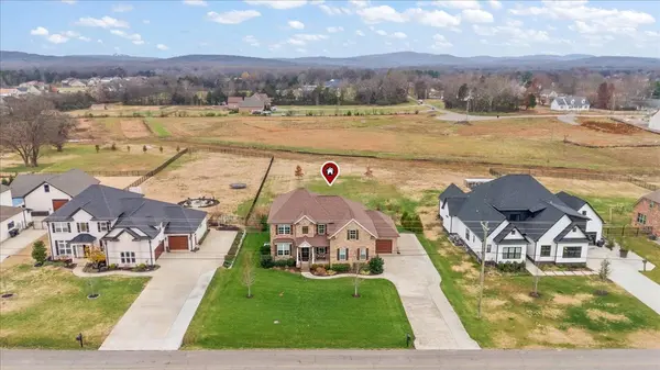 5512 Old Salem Rd, Rockvale, TN 37153