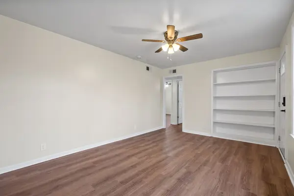 34 Charlemagne Blvd, Clarksville, TN 37042