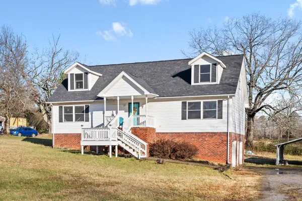 1002 Glendale Dr, Dickson, TN 37055