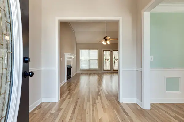 2930 Runnymeade Dr, Murfreesboro, TN 37127