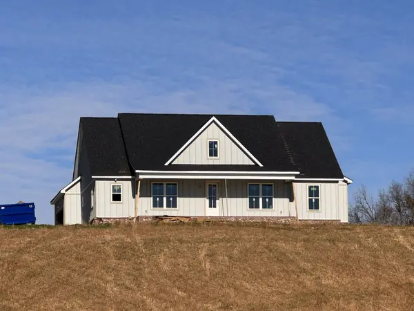 143 John Brinkley, Shelbyville, TN 37160