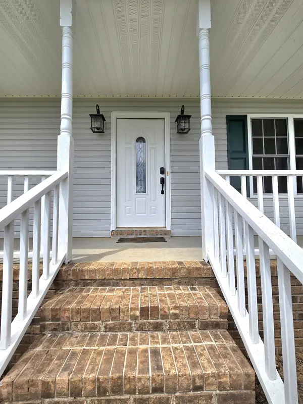 1960 Port Royal Rd, Adams, TN 37010