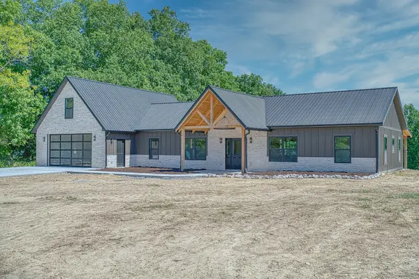 9355 Fox Hill Rd, Baxter, TN 38544