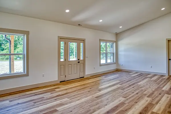 9355 Fox Hill Rd, Baxter, TN 38544