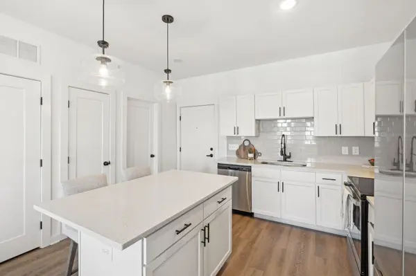 1540 Lebanon Pike #304, Nashville, TN 37210