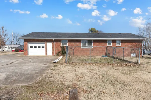 112 Wade Dr, Shelbyville, TN 37160