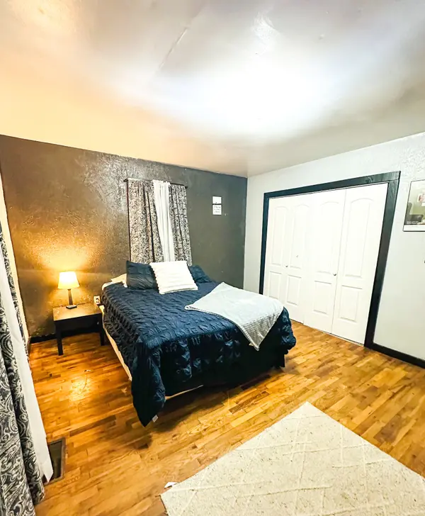 96 College St, Bruceton, TN 38317