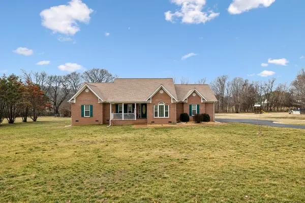 1336 Standing Stone Cir, Columbia, TN 38401