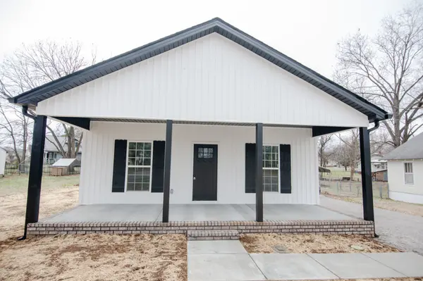 720 S Cannon Blvd, Shelbyville, TN 37160