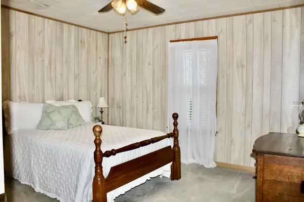 1083 Finnie Simmons Rd, Woodbury, TN 37190