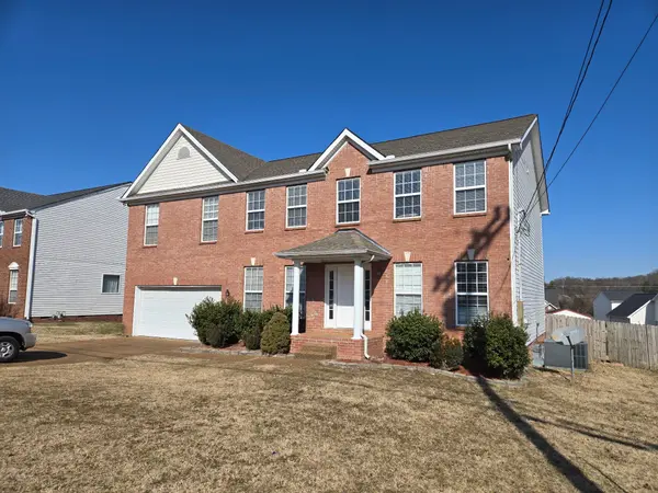 104 Wolverine Trl #E,  La Vergne,  TN 37086