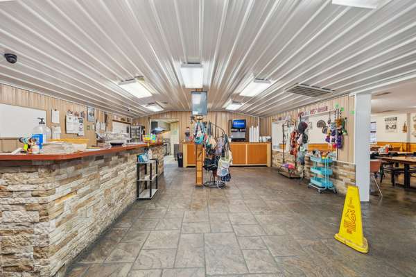 131 Highway 20 Summertown, TN 38483