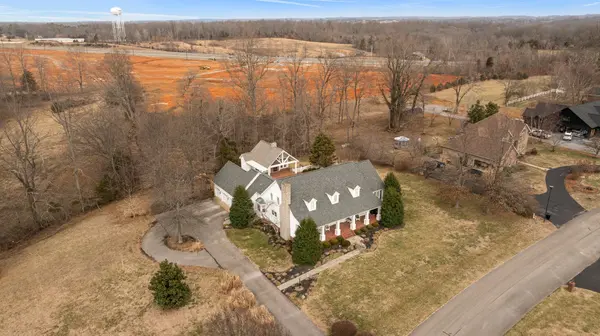 44 Silver Oak Ct, Scottsville, KY 42164