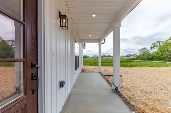 151 Dugout Road, Summertown, TN 38483