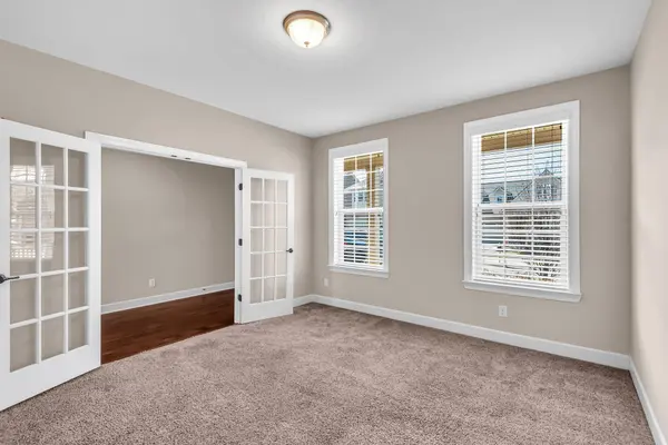 4803 Genoa Dr, Mount Juliet, TN 37122