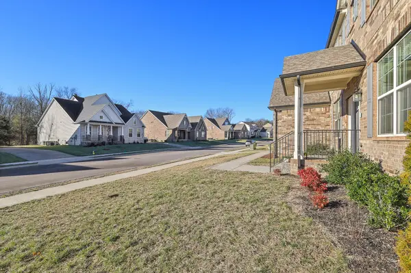 3019 Oxford Dr, Mount Juliet, TN 37122