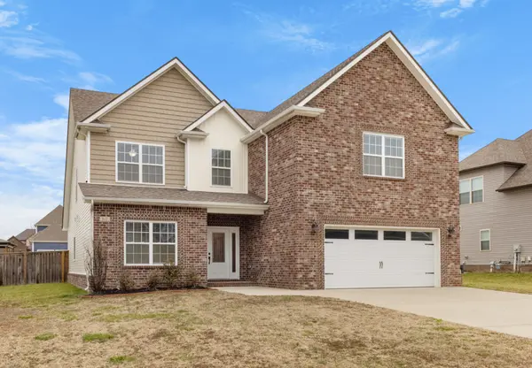 617 Tacoma Dr, Clarksville, TN 37043