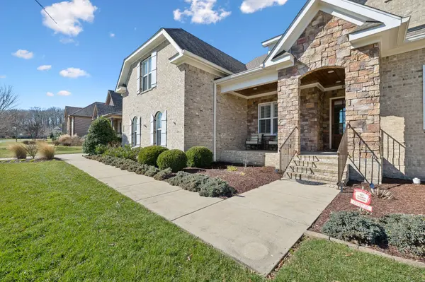 2709 Sporting Hill Bridge Rd, Thompsons Station, TN 37179